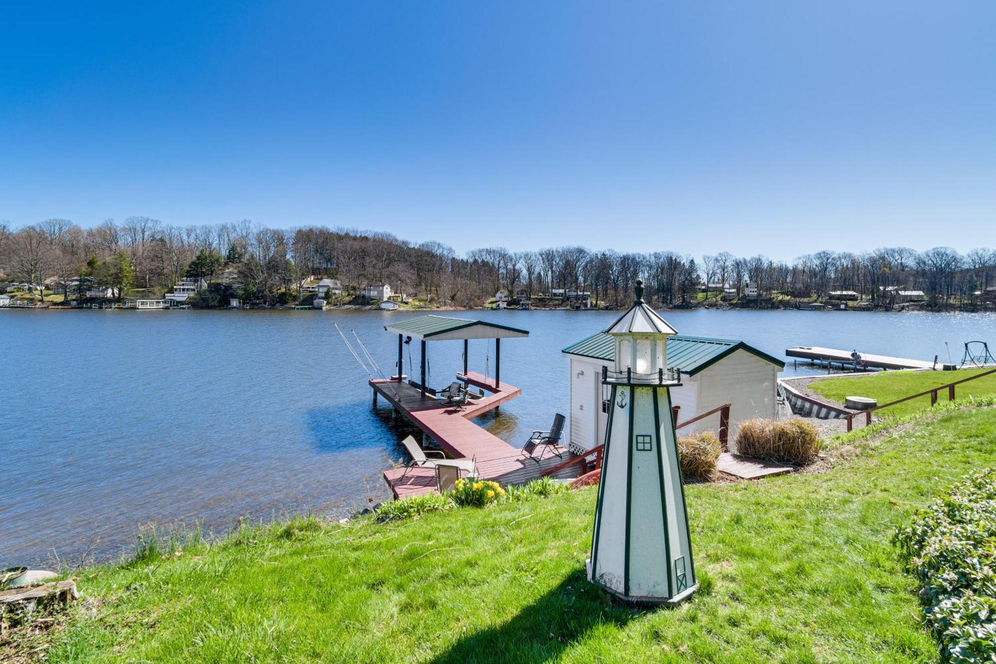 Waterfront Wolcott Vacation Rental With Deck And Views ภายนอก รูปภาพ